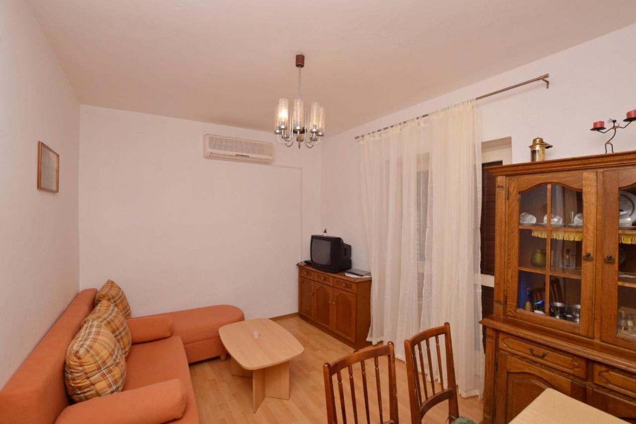 פירובאץ Apartments Andrija מראה חיצוני תמונה