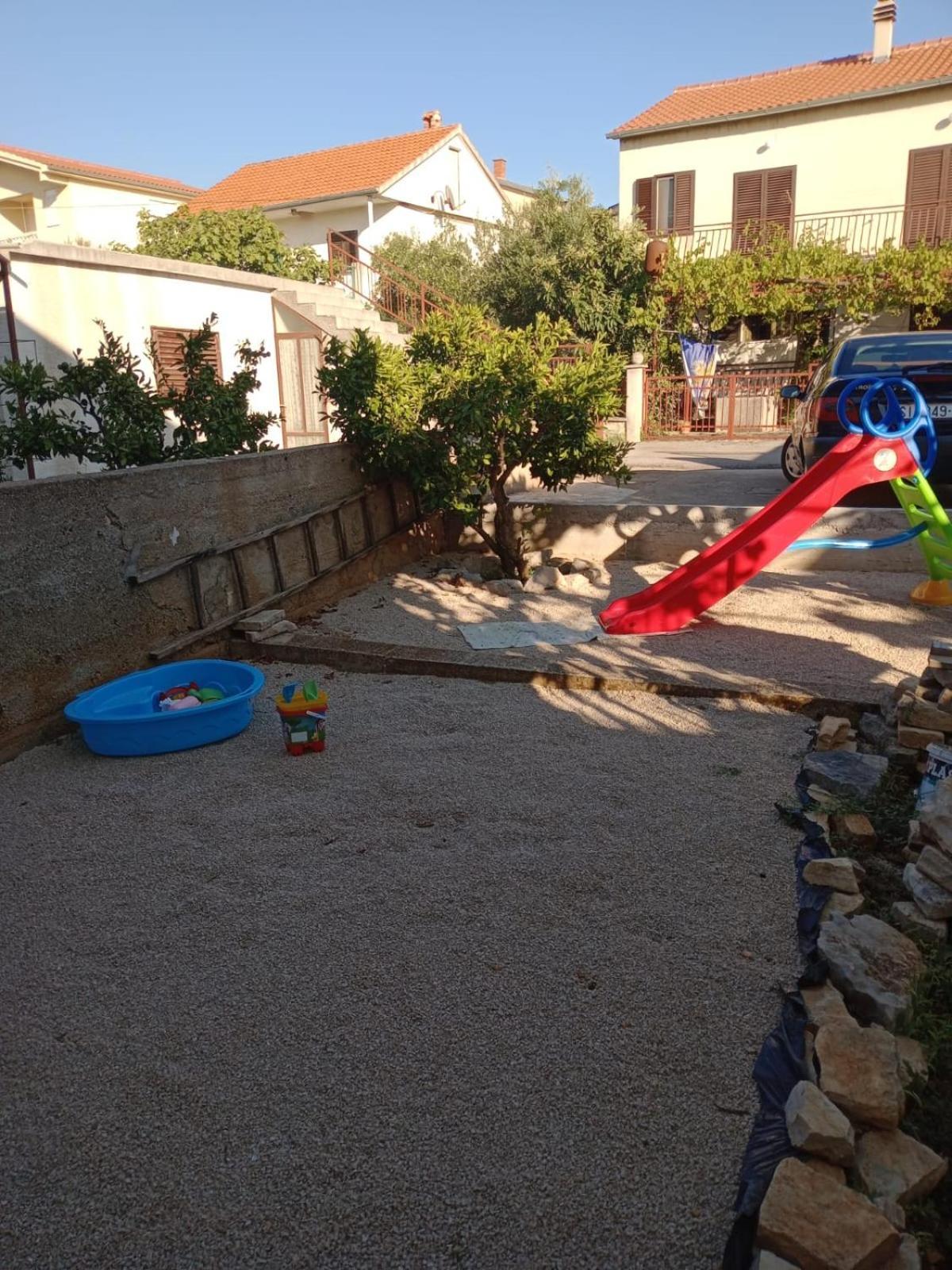 פירובאץ Apartments Andrija מראה חיצוני תמונה