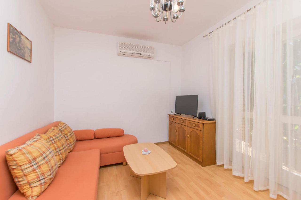 פירובאץ Apartments Andrija מראה חיצוני תמונה